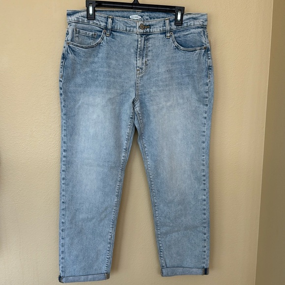 NWT Old Navy boyfriend jeans - Picture 1 of 3